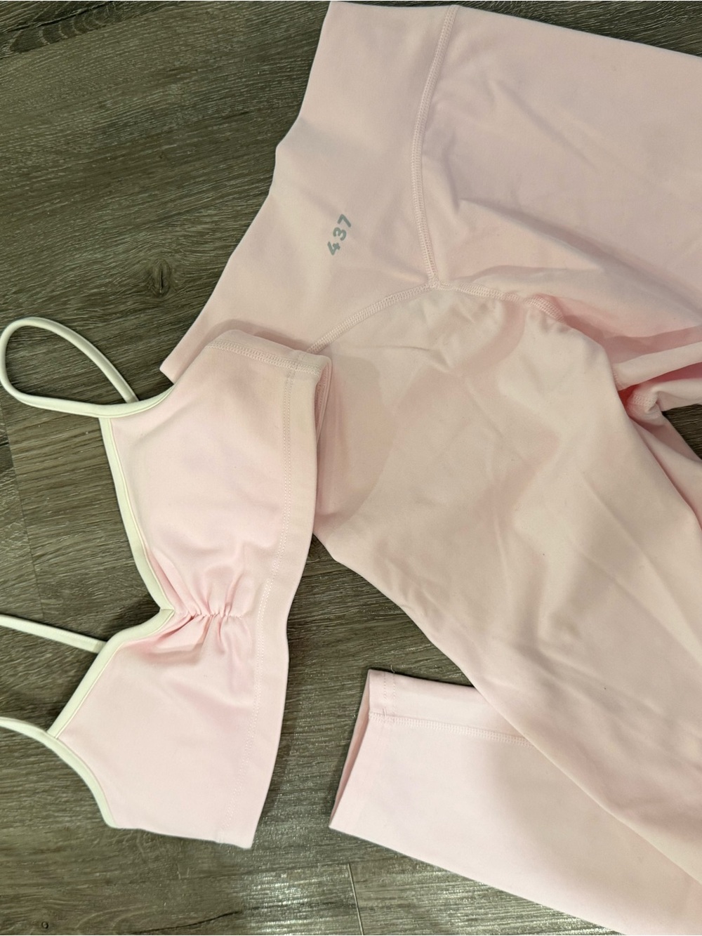 437 Ballet Color Bralette and Essentials Legging
